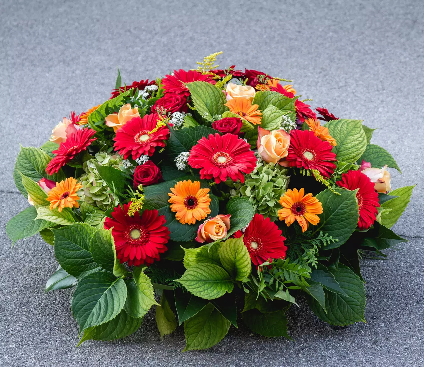 Livraison de fleurs de deuil à Remoulins (30)