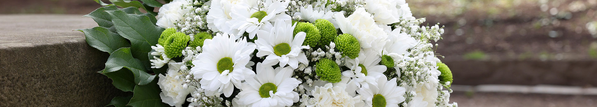 Livraison de fleurs de deuil à Remoulins (30)